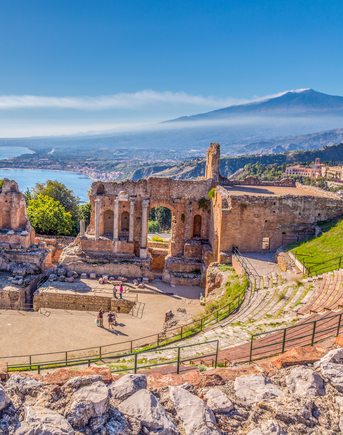 Majestic Sicily: Uncover Italy's true cultural gem on a luxury yacht 幸运飞行艇官网开奖查询 charter