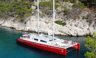 Ataraxie yacht charter Etoile Marine Motor/Sailer Yacht