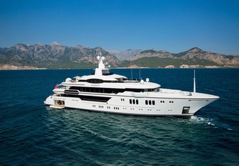 Almax Yacht Charter in Turkey