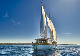 Ardura Yacht Charter in Dubrovnik