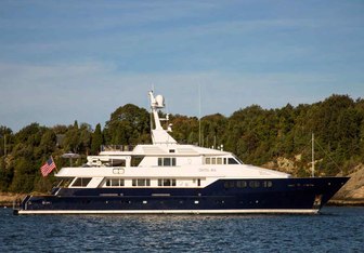 Chantal Ma Vie Yacht Charter in New England