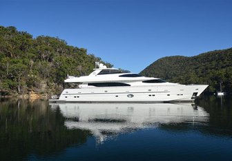 Encore Yacht Charter in New Zealand