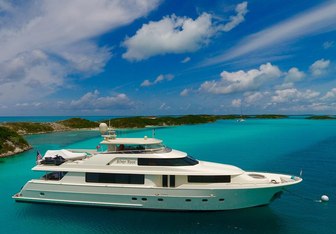 Gratitude Yacht Charter in Florida