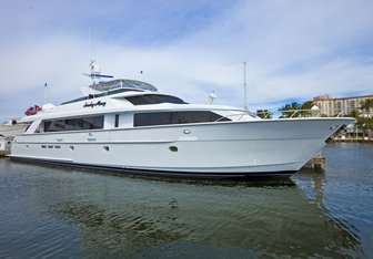 Sunday Money Yacht Charter in New England