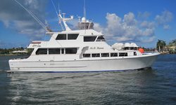 Tortuga yacht charter