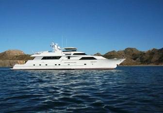 Ziba Yacht Charter in Central America