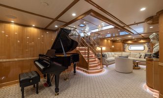 Maximus yacht charter Vitters Sail Yacht