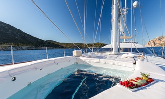 Q yacht charter Alloy Yachts Sail Yacht